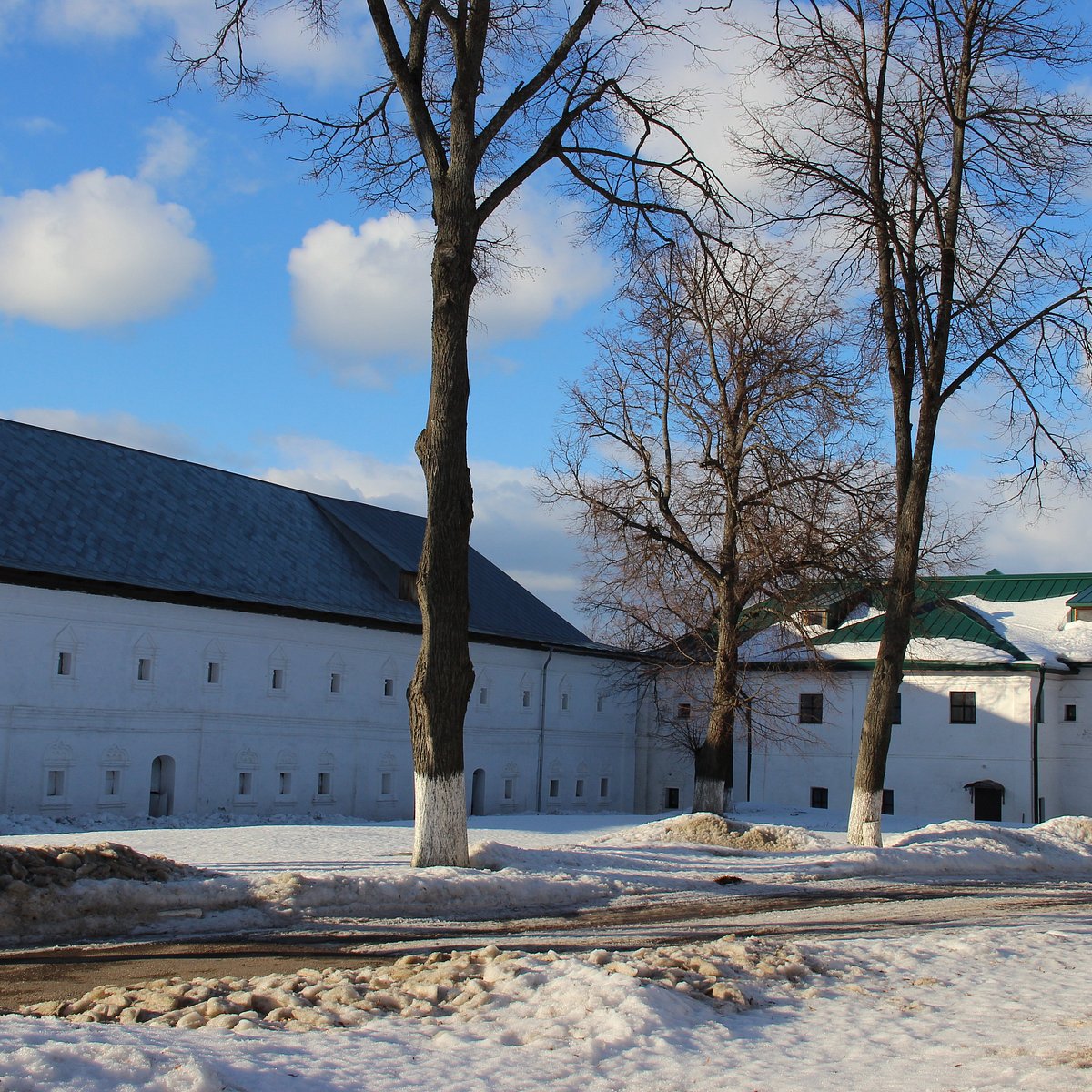 Залесского 10. Княжево Переславль Залесский. Monastic. Monastic Cell.