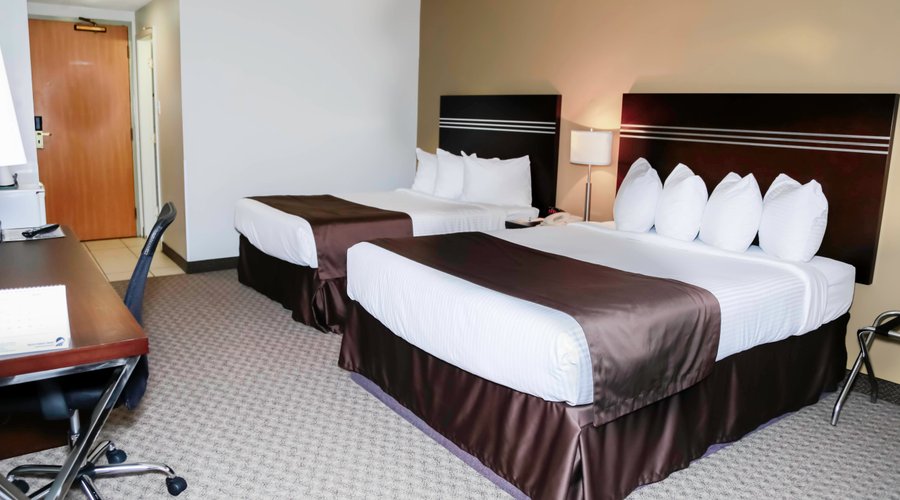 Standard double room in the main building