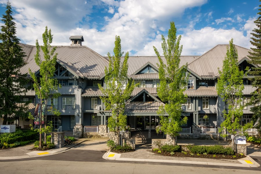 GLACIER LODGE - Updated 2022 Prices & Condominium Reviews (Whistler