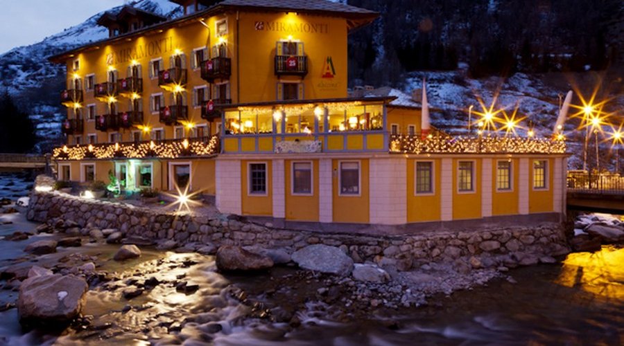 Facciata Hotel Miramonti