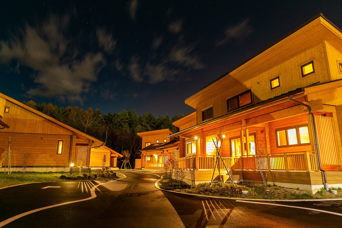 FUJISAN RESORT LOG HOUSE FUYO NO YADO $177 ($̶3̶1̶4̶) - Prices & Villa ...