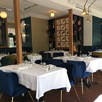 Salle de restaurant Comus