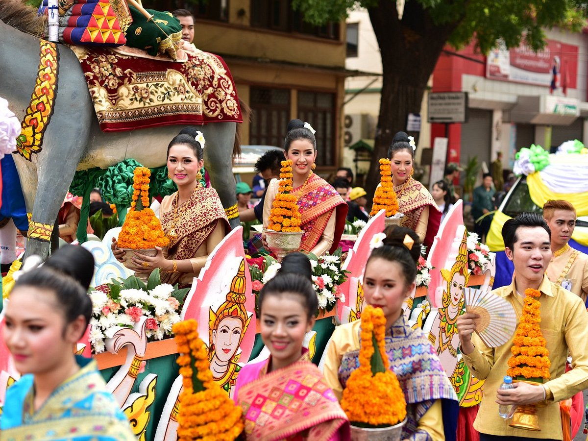 laos group tours luang prabang