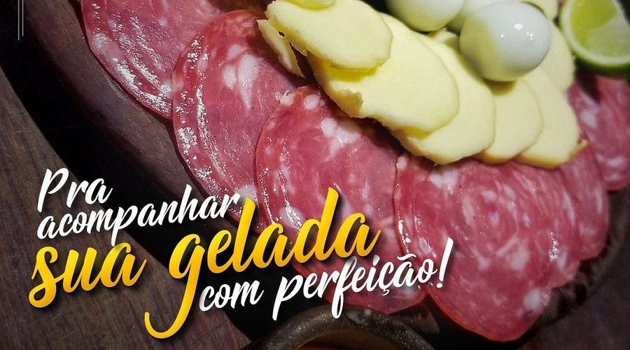 Uma tábua de frios cai muito bem em diversos momentos, como entrada para a refeição principal, como petisco ou até mesmo como um jantar mais