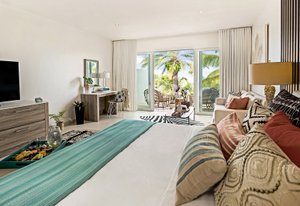 Room & Suite