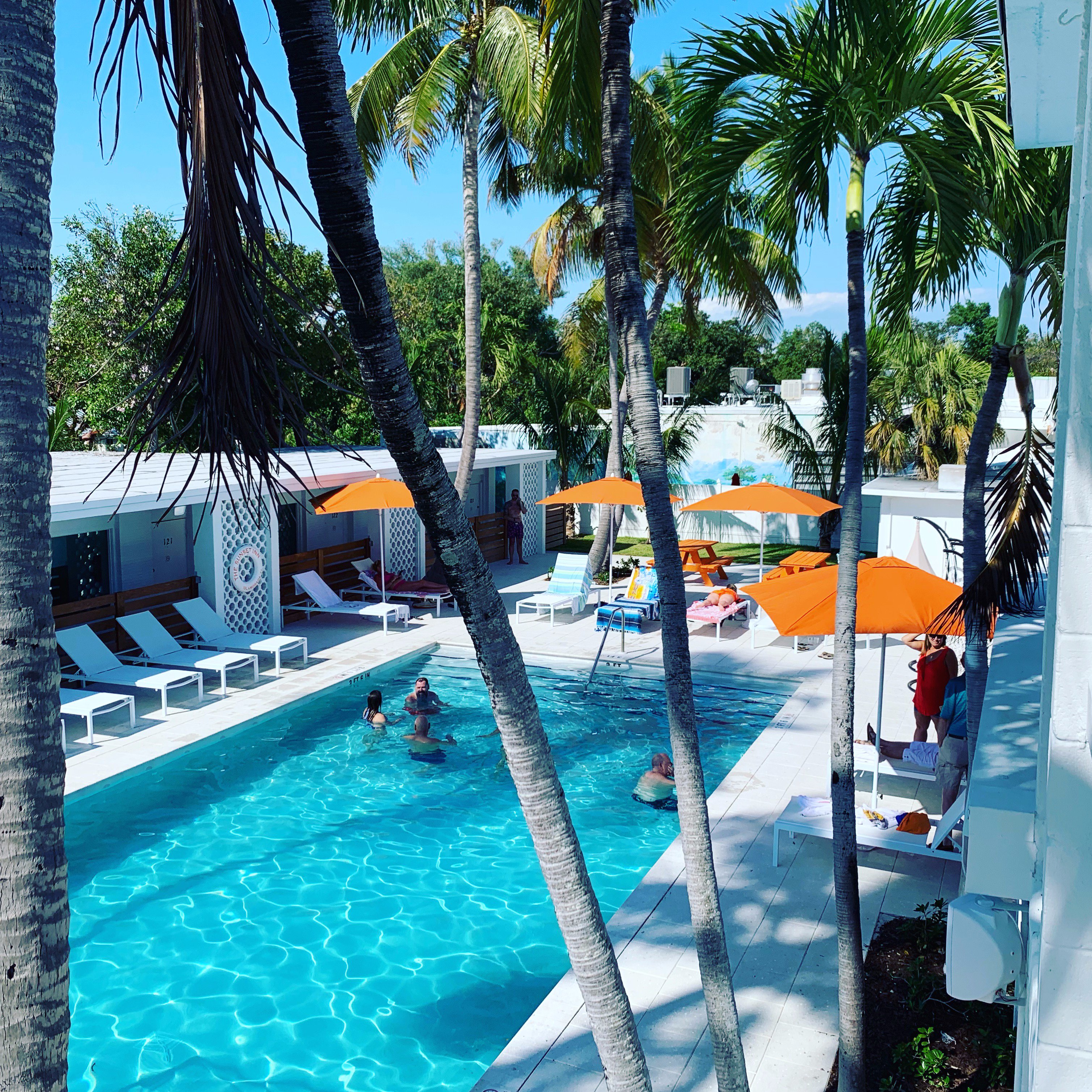 SUNSET INN - ISLAMORADA $119 ($̶1̶4̶3̶) - Updated 2021 Prices & Hotel ...