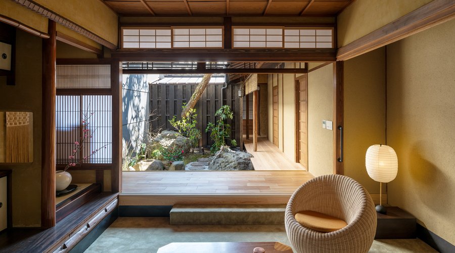 Kashiwa Mochi Room (客室名：柏餅）