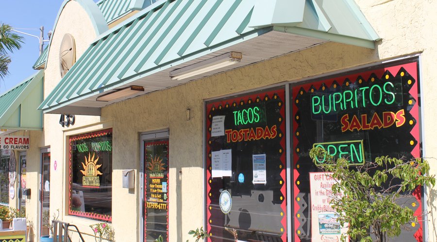 Fast, fresh, and delicious! We're located just across the street from the 5th Avenue Indian Rocks Beach access!