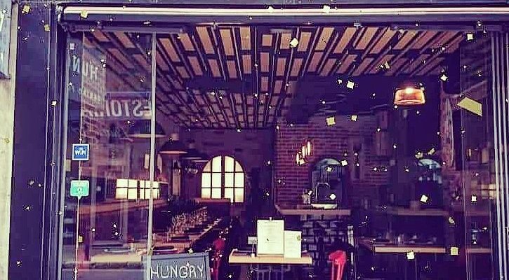 Hungry Gastro Food Bar