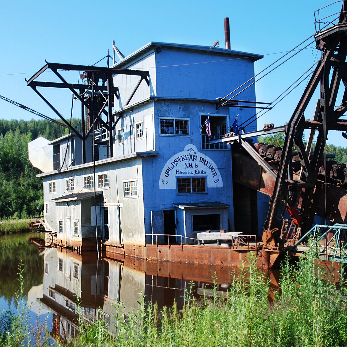 Tips, Tours, and 8 Places To Go Panning for Gold in Alaska