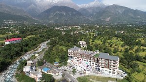 D'Polo Club & Spa Resort in Dharamsala, image may contain: Hotel, Resort, Building, City