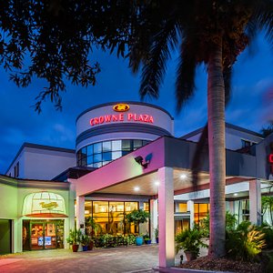 Crowne Plaza Fort Myers at Bell Tower Shops, an IHG Hotel, hotel in Fort Myers