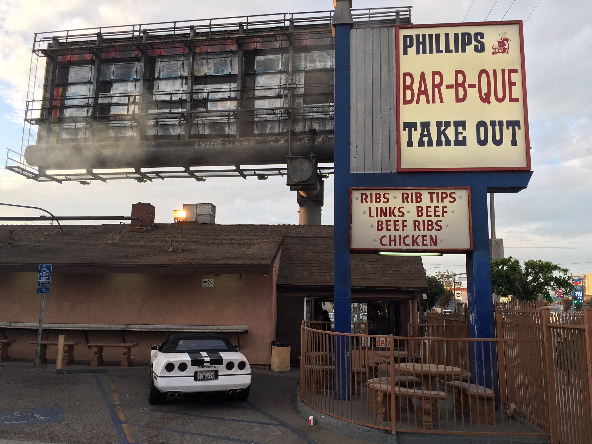 PHILLIPS BARBEQUE Los Angeles West Adams Restaurant Reviews Photos Phone Number Tripadvisor