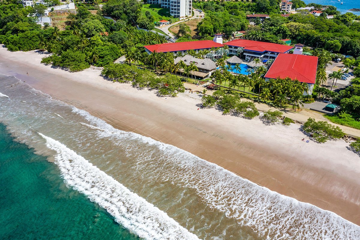 Margaritaville Beach Resort Playa Flamingo, hotel in Central America