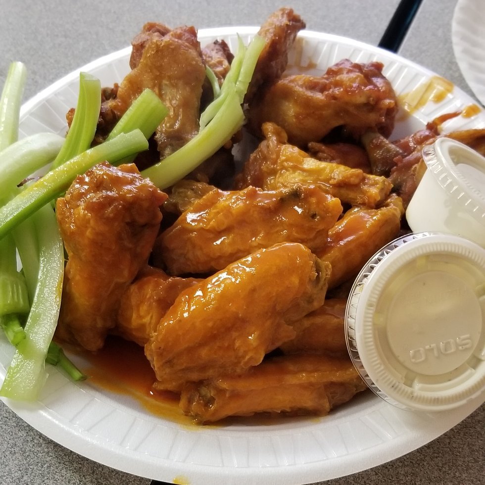 Chuck's sale wings yardville