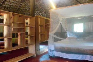 Room & Suite