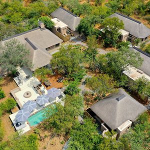 Lindiwe Safari Lodge****