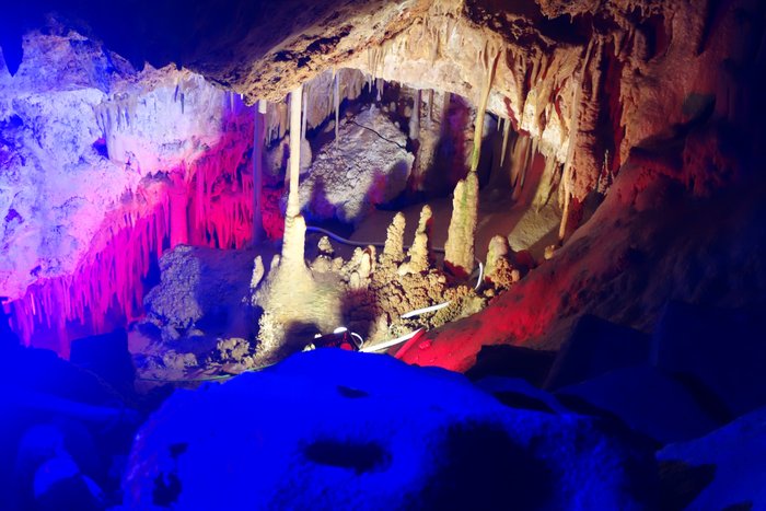 Imagen 1 de Cuevas de Génova