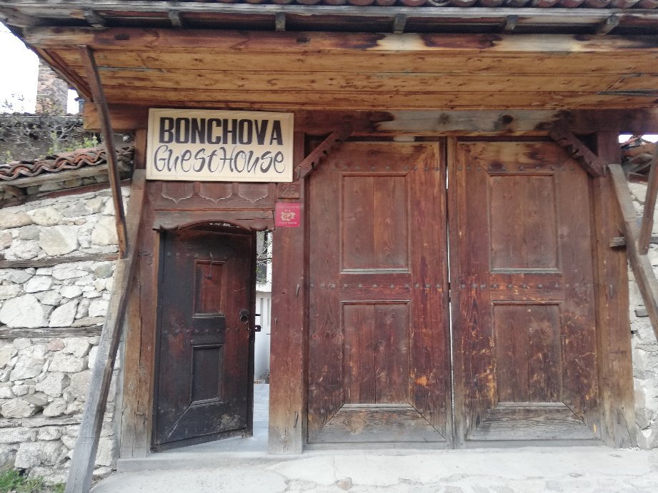 Hotel photo 16 of Bonchova House Guest House.