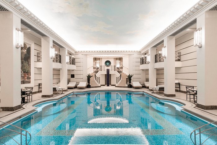 Hotels in Paris with swimming pools and sumptuous interiors
