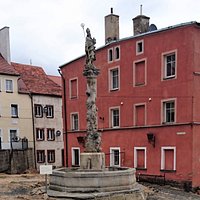 300-lenia fontanna Św. Maternusa
