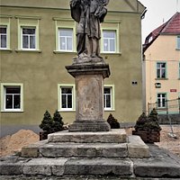 Jan Nepomucen w Lubomierzu