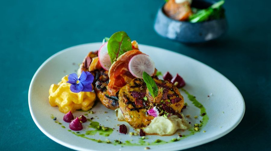 Chicken with truffled potato puree