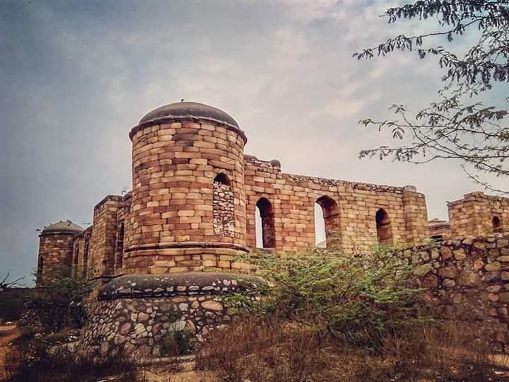 Sultan Ghari Tomb (Nova Deli) - Tripadvisor