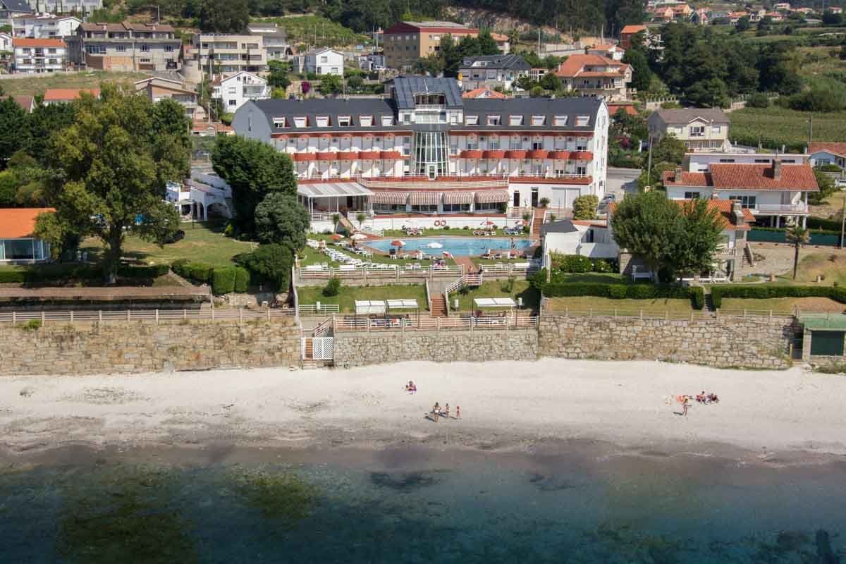 LOS 10 MEJORES hoteles en la playa de Sanxenxo 2024