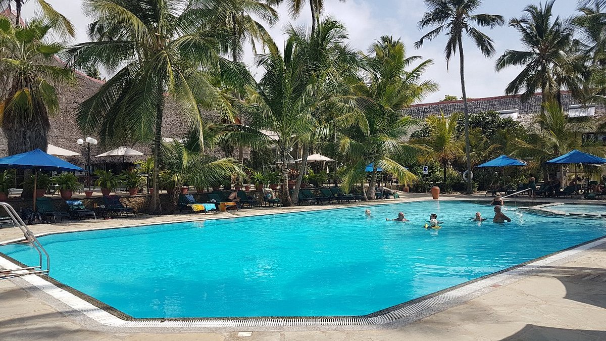 Bahari Beach Hotel, hotel in Mombasa