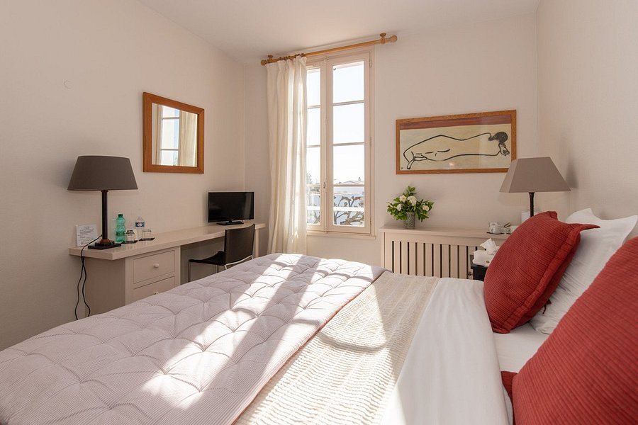 Hotel Le Chat Botte Saint Clement Des Baleines Tarifs 21 Mis A Jour Et 394 Avis Tripadvisor