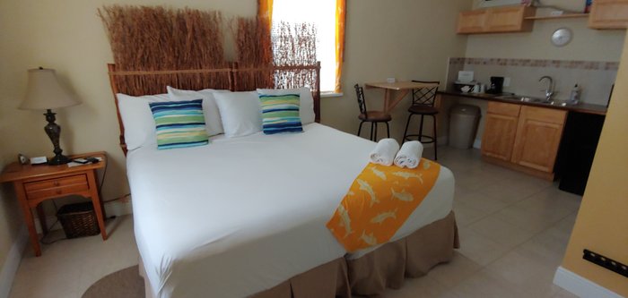 ROLLE&amp;#39;S PLACE CABANAS - Specialty Resort Reviews (Andros Town, Bahamas)