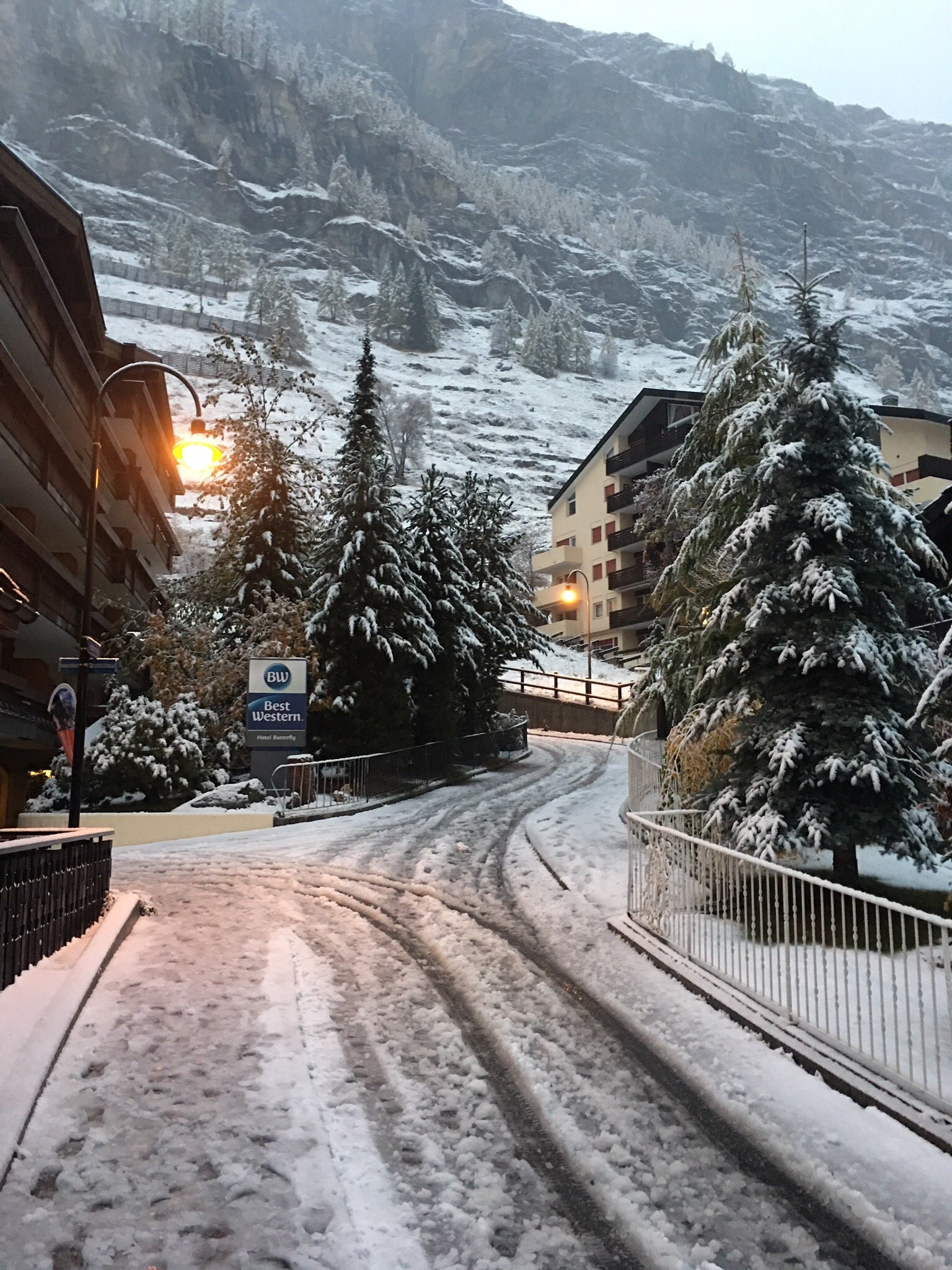 HOTEL BUTTERFLY (ZERMATT, SUÍÇA): 553 Fotos, Comparação De Preços E 39 ...