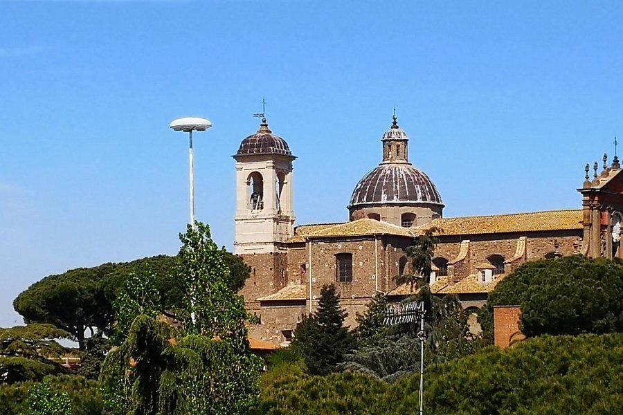 Viterbo Historic Centre image