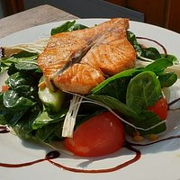 salmon & salad: awesome
