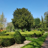 Castle Bromwich Hall Gardens, April 2019