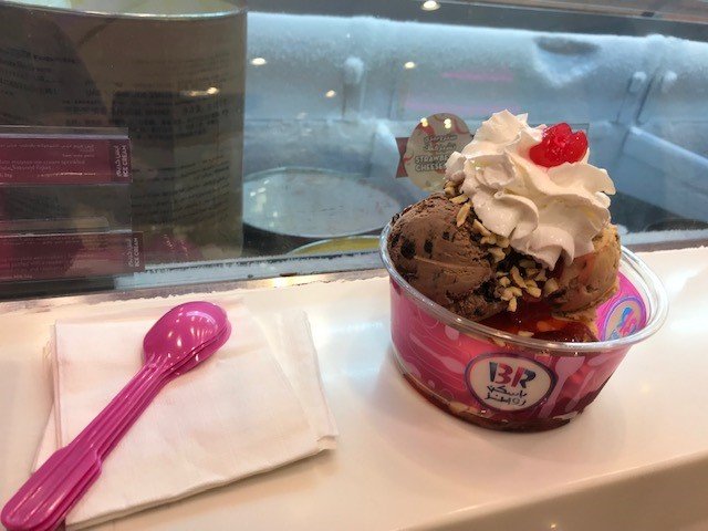 BASKIN ROBBINS Dubai Dubai Mall 2nd floor food Ct Al Barsha 1 Restaurant Bewertungen Telefonnummer Tripadvisor