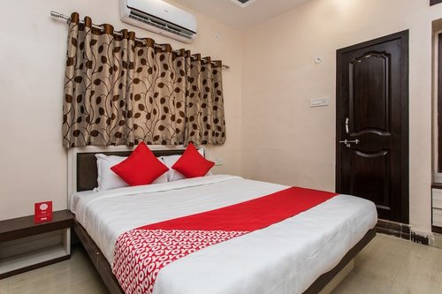 oyo flagship hotel cozy inn sitaram bazar reviews