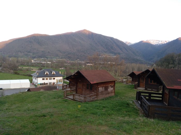 LACIANA NATURA (Villablino): opiniones y fotos del campamento