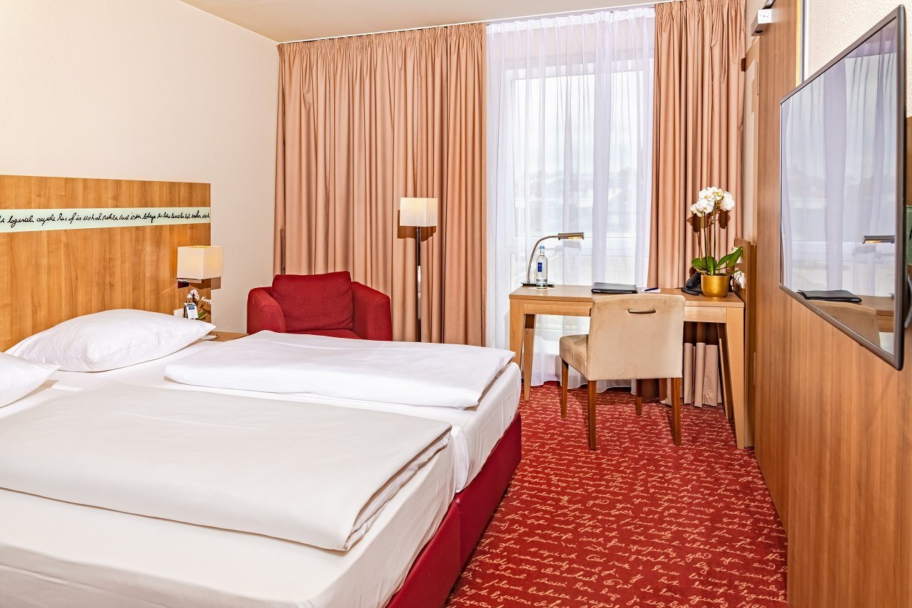 Welcome Hotel Darmstadt City Center Rooms: Pictures & Reviews - Tripadvisor