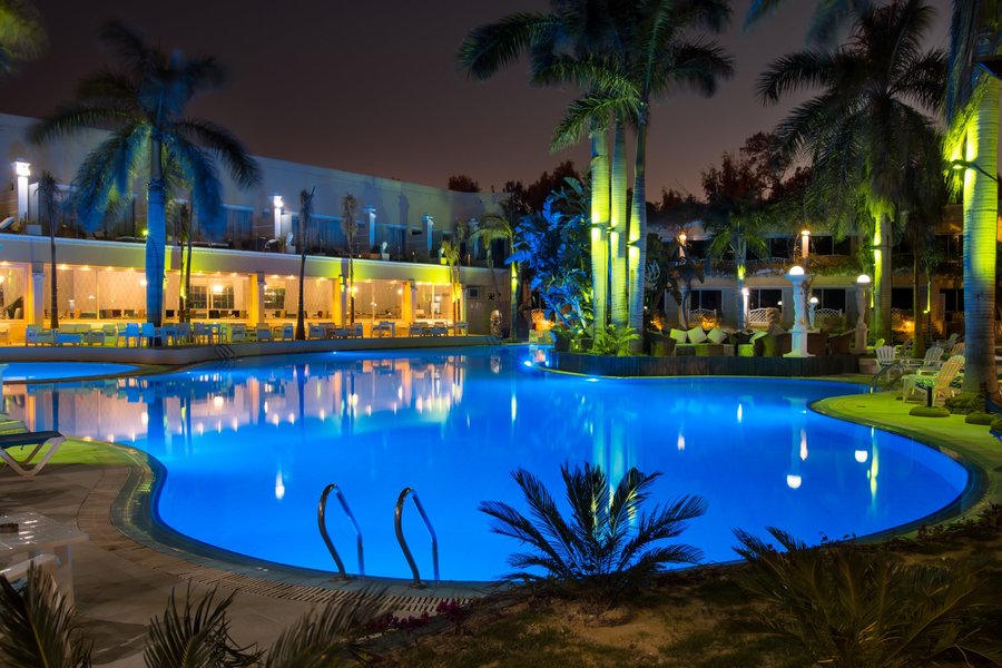 PARADISE INN BEACH RESORT - Updated 2021 Prices, Hotel ...