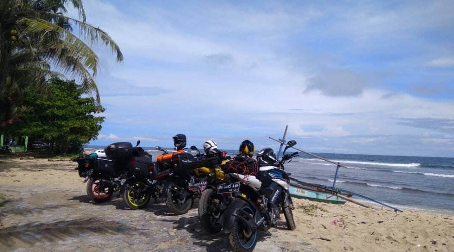 Pantai Labuan Jukung Krui. Dokumentasi PalembangXplore.com Team