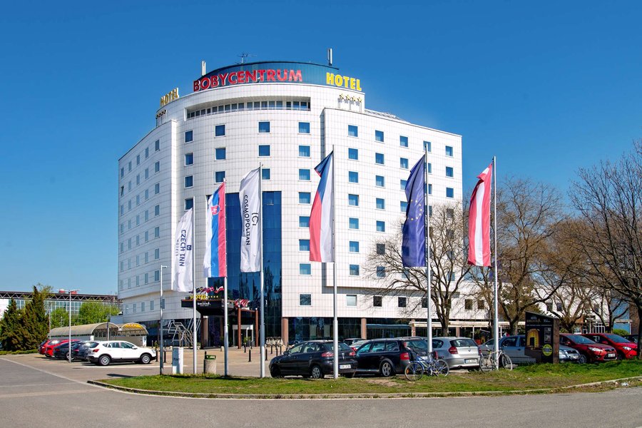 Hotel Cosmopolitan Bobycentrum - UPDATED 2022 Prices, Reviews & Photos ...