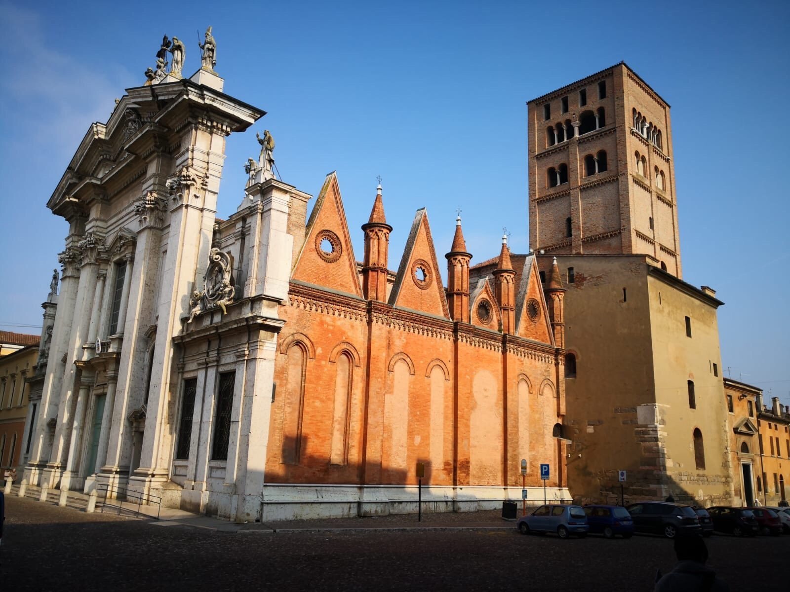 Duomo - Cattedrale Di San Pietro (Mantua) - 2023 Alles Wat U Moet Weten ...