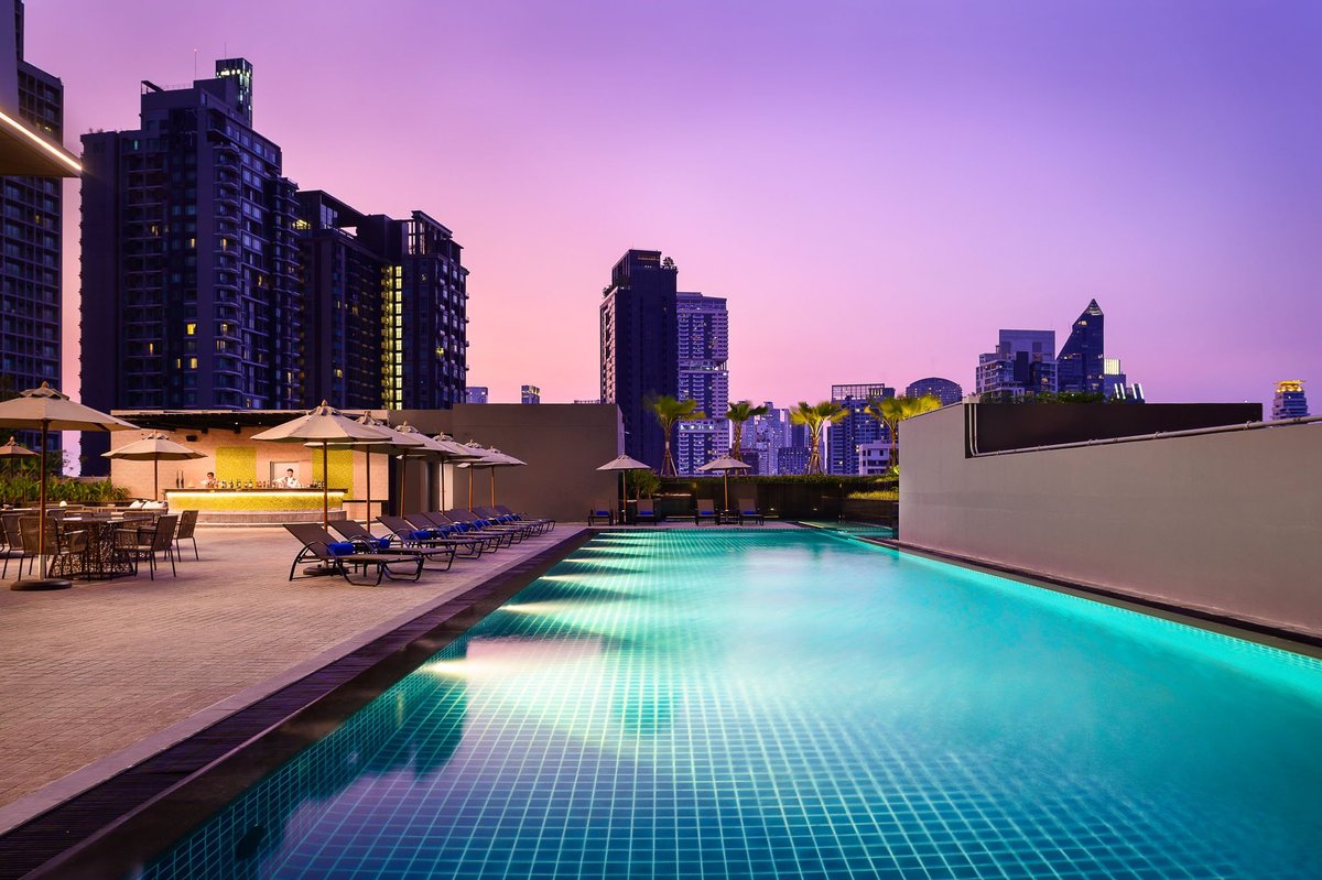 Hotel Nikko Bangkok Pool: Pictures & Reviews - Tripadvisor