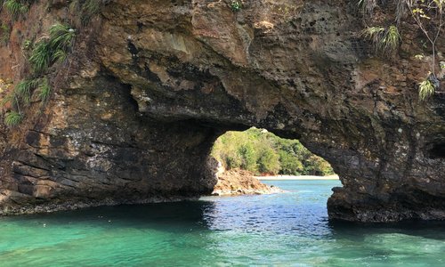 A fun day ..lovers cave in Ciceron, Castries !!! We love the beach, we love the sea , we love st.luciaaaaaa ... ahhhhhhh!!!!! 758!

Local bad boy drivers!! We lit! lol Love my island, love my people