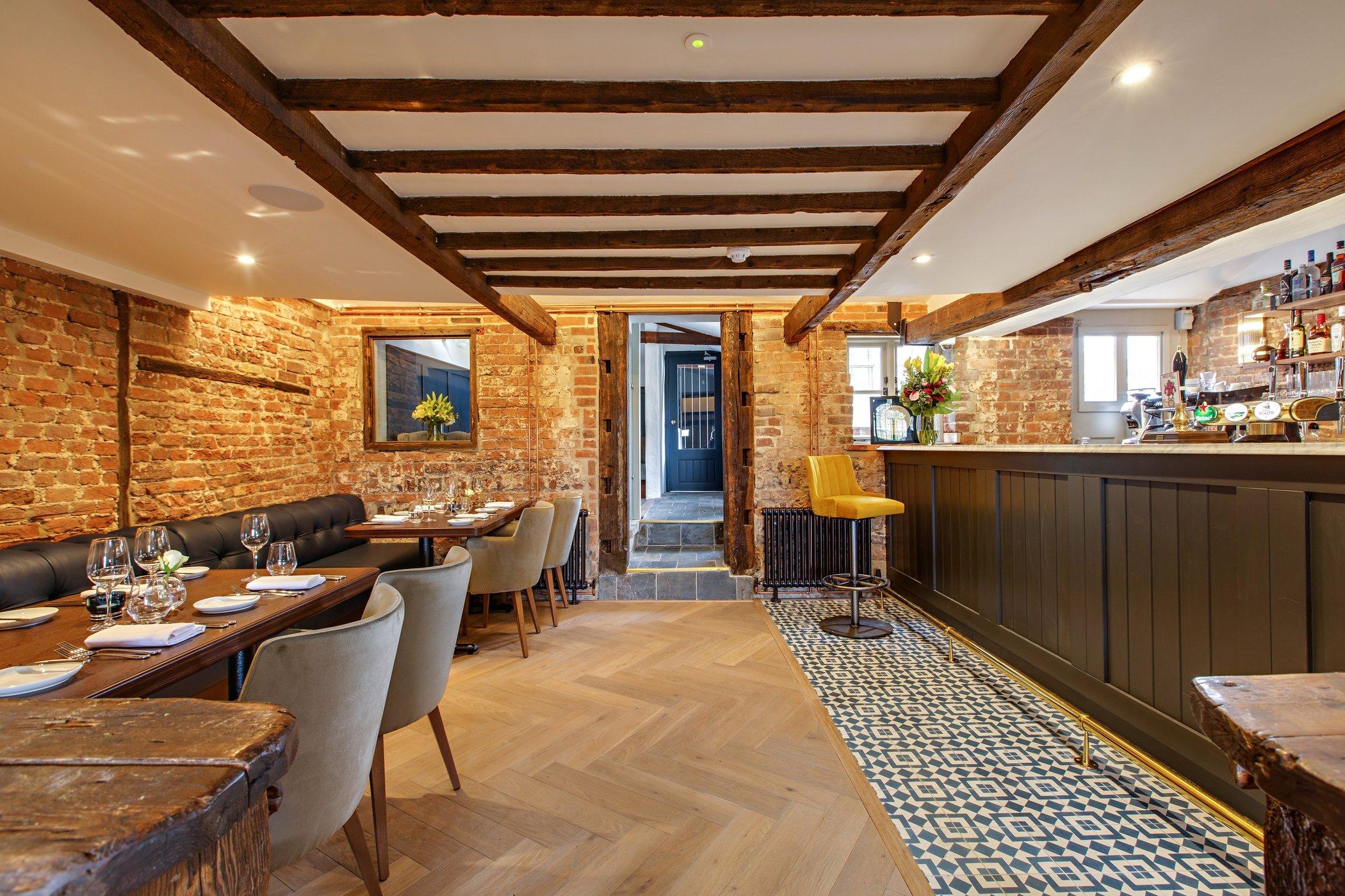 The Ingham Swan by null