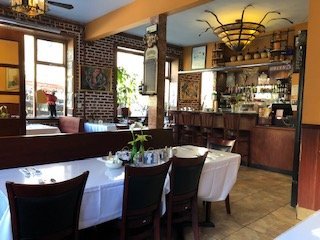 Roxanne Cafe