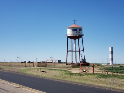 Skellytown, Texas: A Town You Can Walk Across, But A World Away From Crow Reservation, Montana