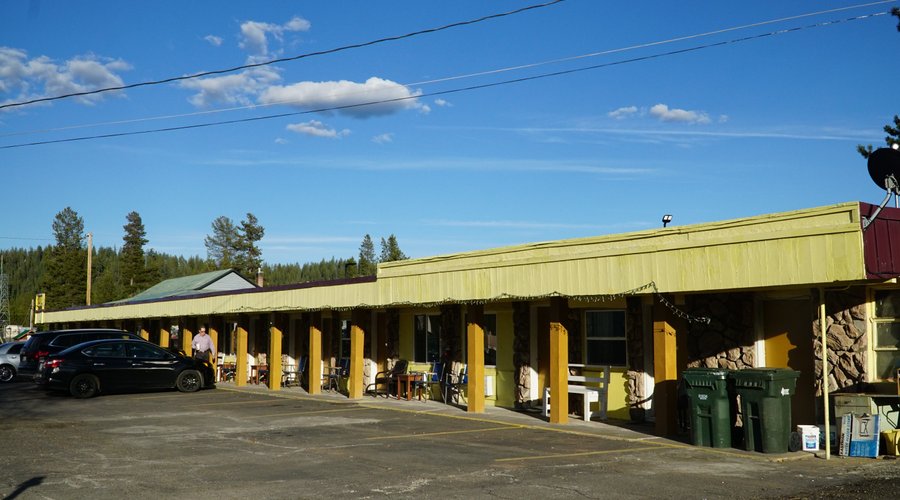 BUDGET INN MOTEL CHEMULT - Prices & Reviews (Oregon) BUDGET INN MOTEL CHEMULT - Prices &  Reviews (Oregon)